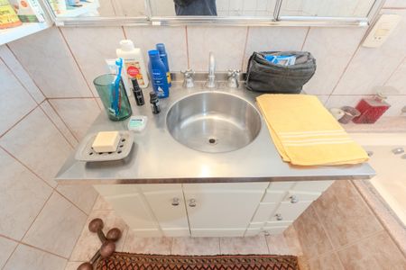 Apartamento à venda com 139m², 2 quartos e 2 vagas Apartamento à venda com 139m², 2 quartos e 2 vagasBanheiro da Suíte 1