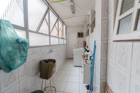 Apartamento à venda com 139m², 2 quartos e 2 vagas Apartamento à venda com 139m², 2 quartos e 2 vagasÁrea de Serviço