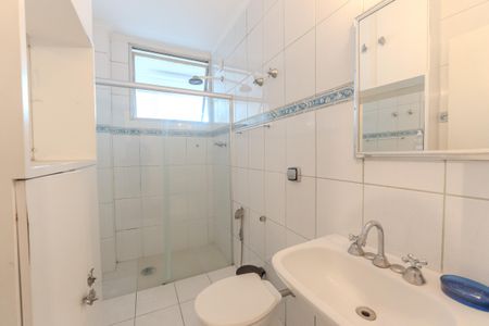 Apartamento à venda com 139m², 2 quartos e 2 vagas Apartamento à venda com 139m², 2 quartos e 2 vagasBanheiro