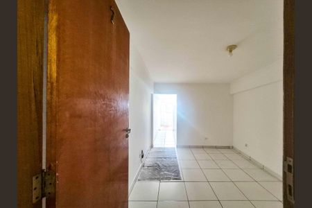 Sala / Quarto  de kitnet/studio para alugar com 1 quarto, 35m² em Vila Dalva, São Paulo