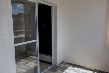 Apartamento para alugar com 54m², 2 quartos e 1 vagaSacada