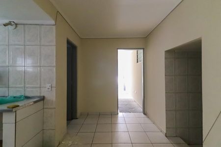 Cozinha de apartamento para alugar com 2 quartos, 43m² em Vila Dalva, São Paulo