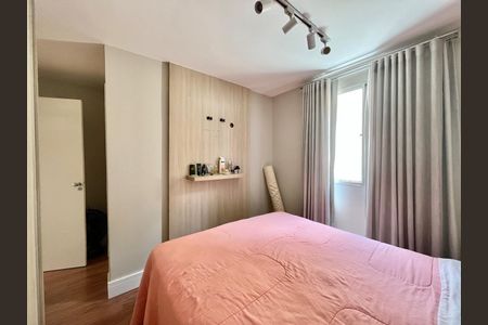 Apartamento à venda com 70m², 3 quartos e 2 vagasSuíte