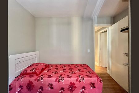 Apartamento à venda com 70m², 3 quartos e 2 vagasQuarto 2