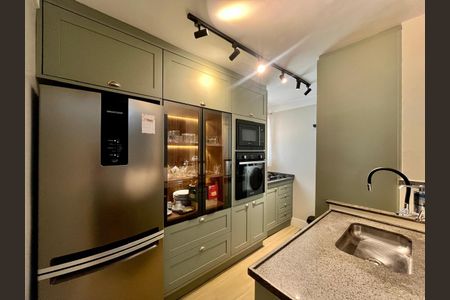 Apartamento à venda com 70m², 3 quartos e 2 vagasCozinha