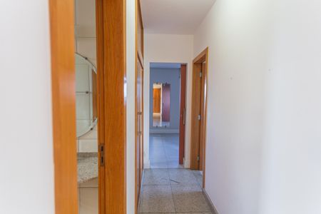 Apartamento para alugar com 110m², 2 quartos e 2 vagasCorredor