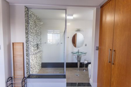 Apartamento para alugar com 110m², 2 quartos e 2 vagasBanheiro da Suíte