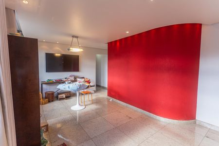 Sala de apartamento para alugar com 2 quartos, 110m² em Santo Antônio, Belo Horizonte