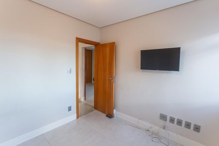 Apartamento para alugar com 110m², 2 quartos e 2 vagasQuarto 2