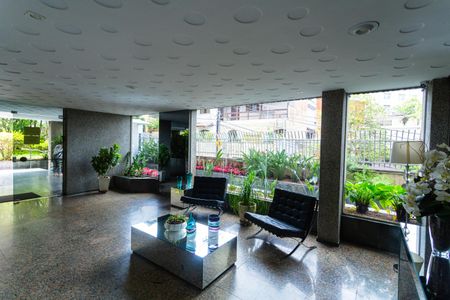 Apartamento para alugar com 110m², 2 quartos e 2 vagasHall de entrada