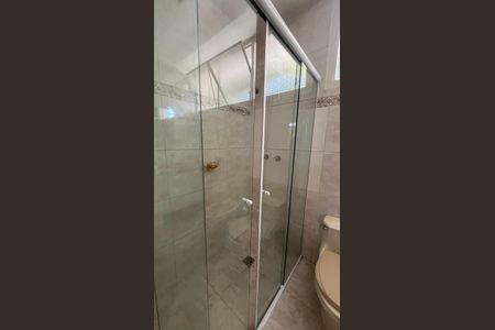 Casa à venda com 242m², 3 quartos e 2 vagas