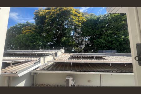 Casa à venda com 242m², 3 quartos e 2 vagas