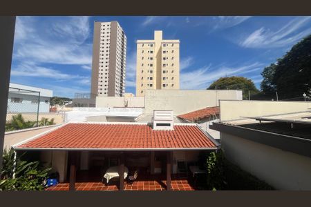 Casa à venda com 242m², 3 quartos e 2 vagas