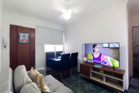 Sala de apartamento para alugar com 2 quartos, 45m² em Fazenda da Juta, São Paulo