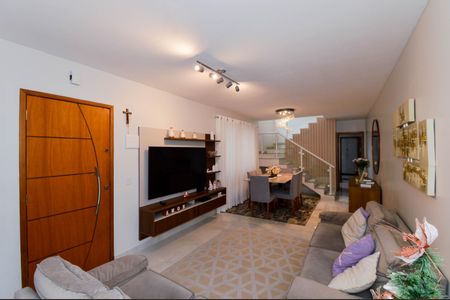 Casa à venda com 3 quartos, 125m² em Jardim Paraventi, Guarulhos