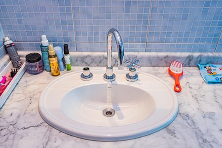 Casa para alugar com 450m², 4 quartos e 8 vagasBanheiro suite 1