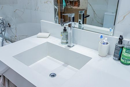 Casa para alugar com 450m², 4 quartos e 8 vagasBanheiro suite 3