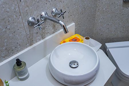 Casa para alugar com 450m², 4 quartos e 8 vagasLavabo