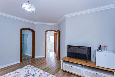 Casa para alugar com 450m², 4 quartos e 8 vagasSuite 3