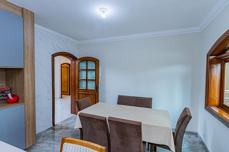 Casa para alugar com 450m², 4 quartos e 8 vagasCopa