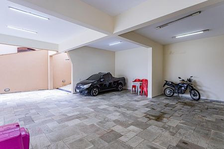 Casa para alugar com 450m², 4 quartos e 8 vagasGaragem