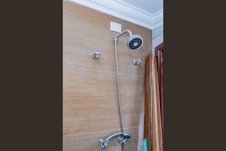 Casa para alugar com 450m², 4 quartos e 8 vagasBanheiro suite 3