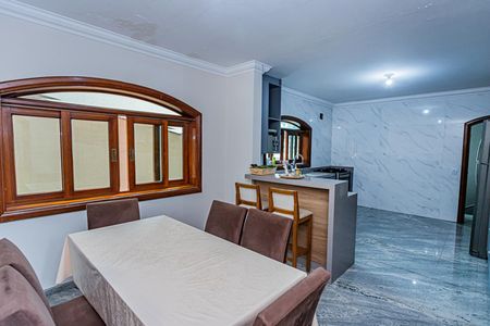 Casa para alugar com 450m², 4 quartos e 8 vagasCopa