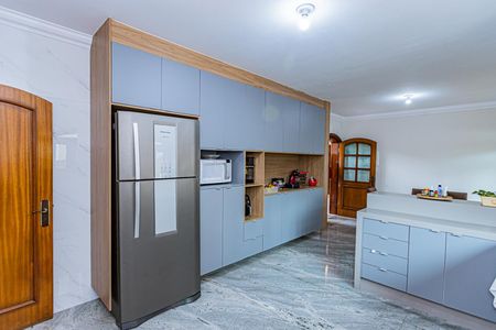 Casa para alugar com 450m², 4 quartos e 8 vagasCozinha