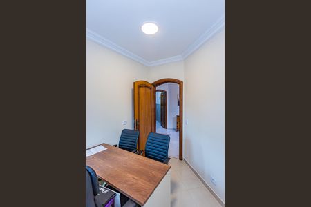 Casa para alugar com 450m², 4 quartos e 8 vagasHome office