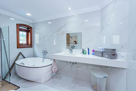 Casa para alugar com 450m², 4 quartos e 8 vagasBanheiro suite 3