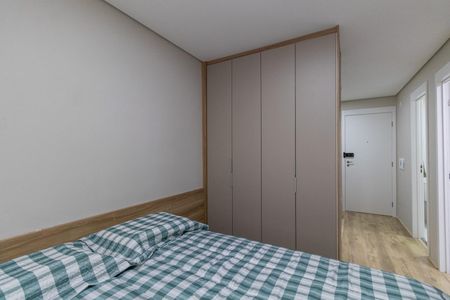 Quarto de apartamento para alugar com 1 quarto, 27m² em Conjunto Residencial José Bonifácio, São Paulo