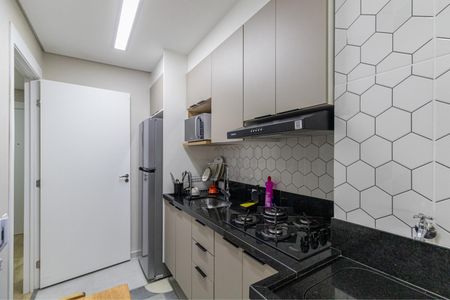 Apartamento à venda com 27m², 1 quarto e sem vaga Apartamento à venda com 27m², 1 quarto e sem vagaCozinha e Área de Serviço