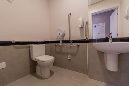 Apartamento à venda com 27m², 1 quarto e sem vaga Apartamento à venda com 27m², 1 quarto e sem vagaÁrea Comum - Salão de Festas