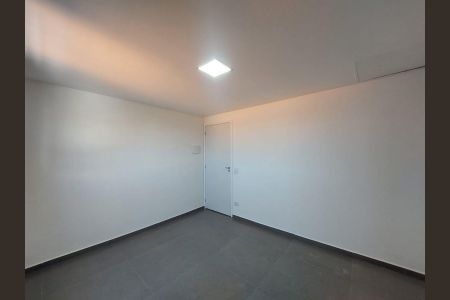 Quarto de kitnet/studio para alugar com 1 quarto, 20m² em Jardim Primavera, São Paulo