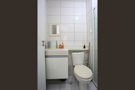 Banheiro de apartamento para alugar com 2 quartos, 47m² em Vila Plana, São Paulo