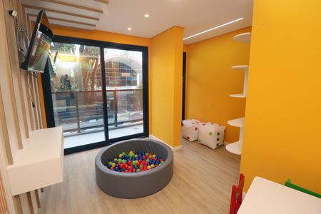 Apartamento à venda com 58m², 2 quartos e 2 vagasÁrea comum - Brinquetoteca