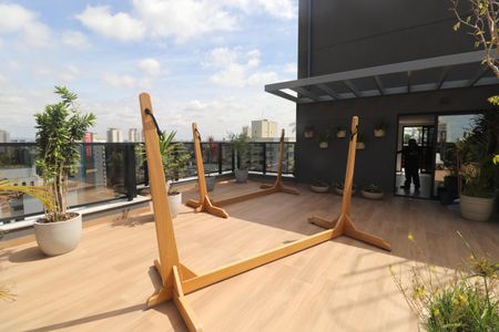 Apartamento à venda com 58m², 2 quartos e 2 vagasÁrea comum - Piscina