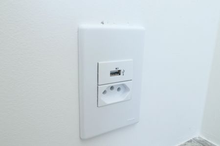 Apartamento à venda com 58m², 2 quartos e 2 vagasDetalhe do Banheiro da Suite