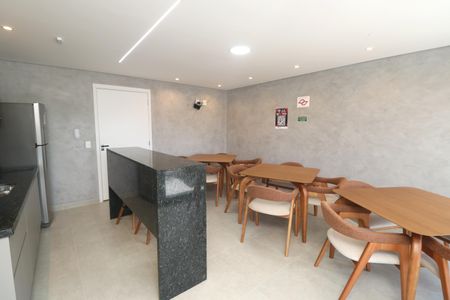 Apartamento à venda com 58m², 2 quartos e 2 vagasÁrea comum - Salão de festas