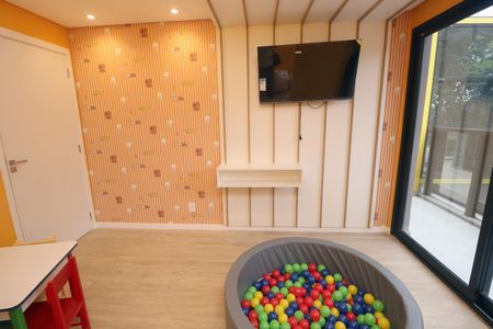 Apartamento à venda com 58m², 2 quartos e 2 vagasÁrea comum - Brinquetoteca