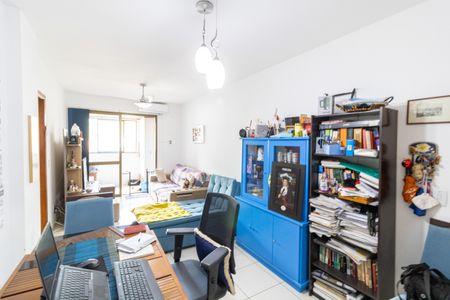 Sala de apartamento à venda com 2 quartos, 84m² em Santana, Porto Alegre