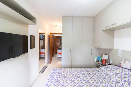Apartamento à venda com 84m², 2 quartos e 1 vagaSuíte