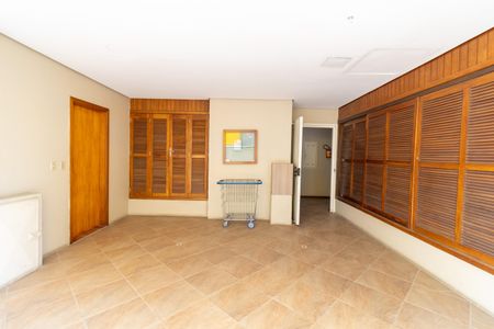 Apartamento à venda com 84m², 2 quartos e 1 vagaHall de entrada