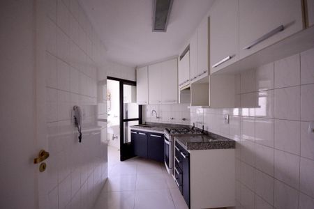 Apartamento para alugar com 87m², 3 quartos e 2 vagas Apartamento para alugar com 87m², 3 quartos e 2 vagasCozinha/Área de Serviço