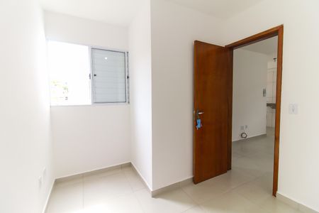 Quarto 1 de apartamento para alugar com 2 quartos, 39m² em Cidade Líder, São Paulo
