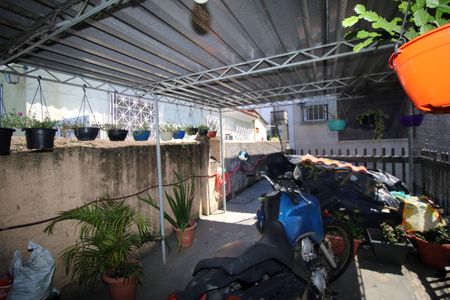 Casa para alugar com 251m², 4 quartos e 1 vagaGaragem