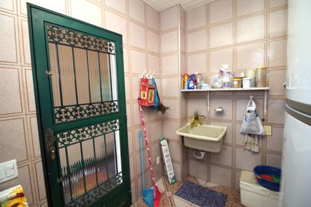 Casa para alugar com 251m², 4 quartos e 1 vagaÁrea de Serviço