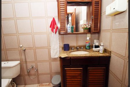 Casa para alugar com 251m², 4 quartos e 1 vagaBanheiro 3