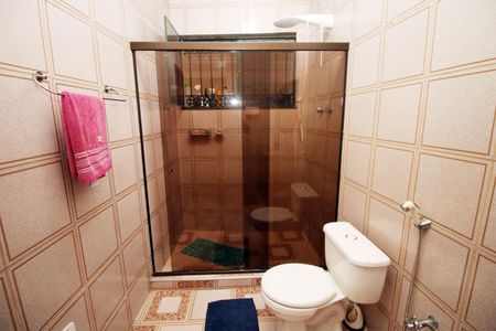 Casa para alugar com 251m², 4 quartos e 1 vagaBanheiro 3