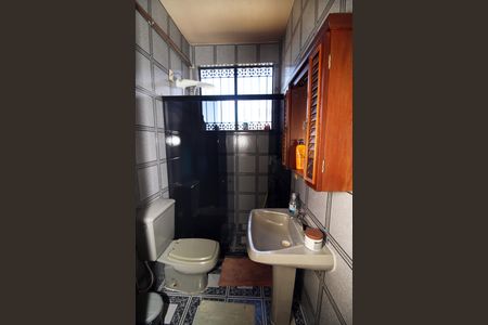 Casa para alugar com 251m², 4 quartos e 1 vagaBanheiro 2